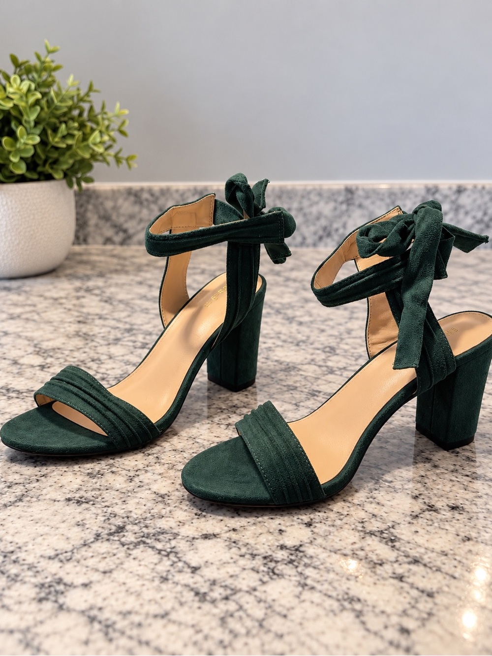 Ankle-Tie Block Heel Sandals - Dark Green